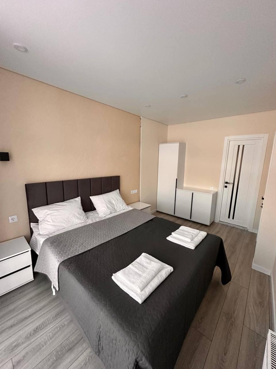 Park House Apartment Palyanytsya Exterior photo